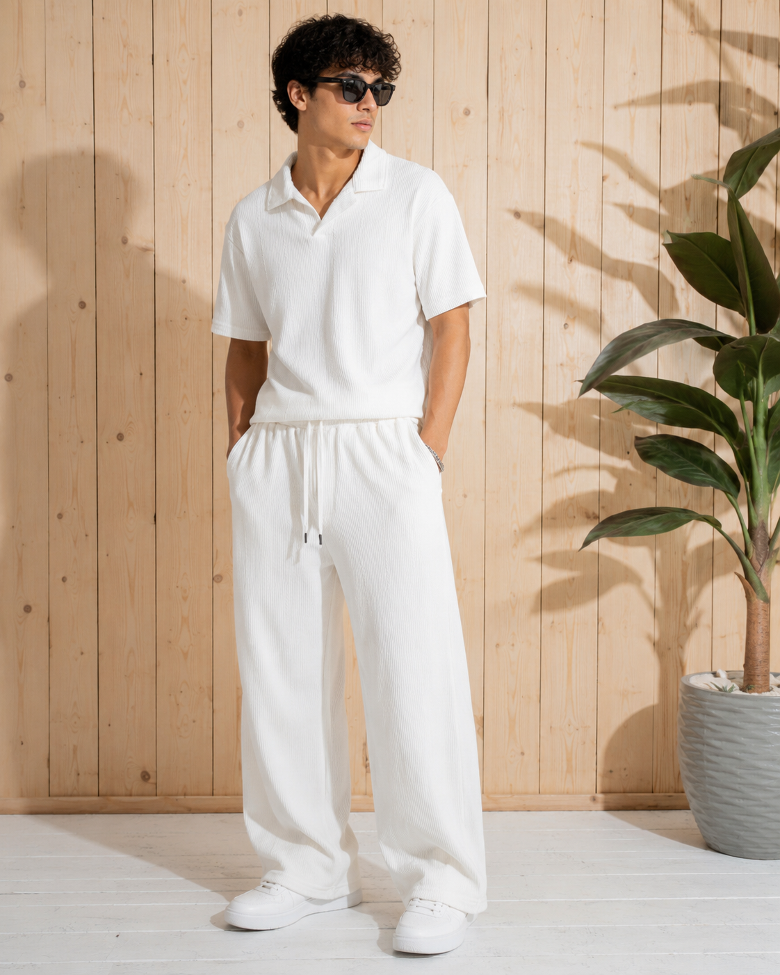 suit T-shirt + wide leg pants