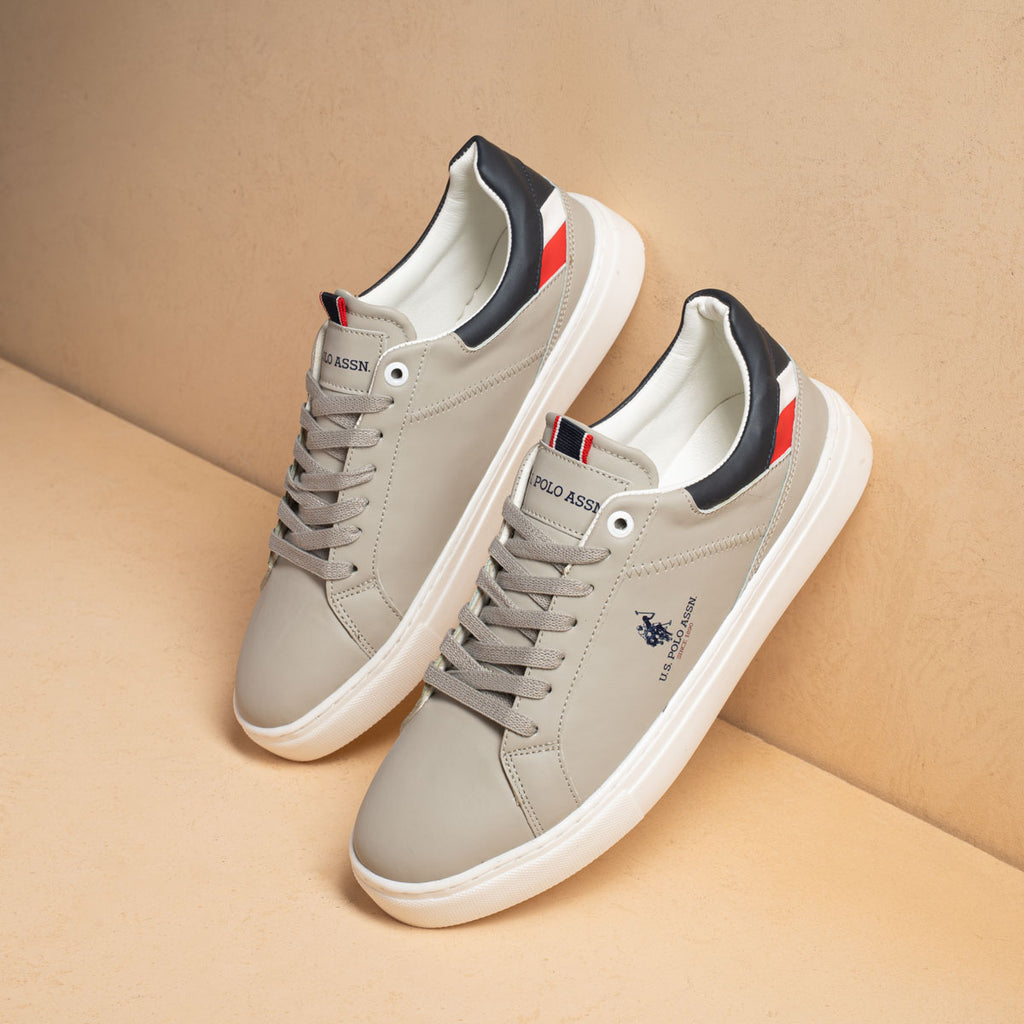 Polo Sneaker V24