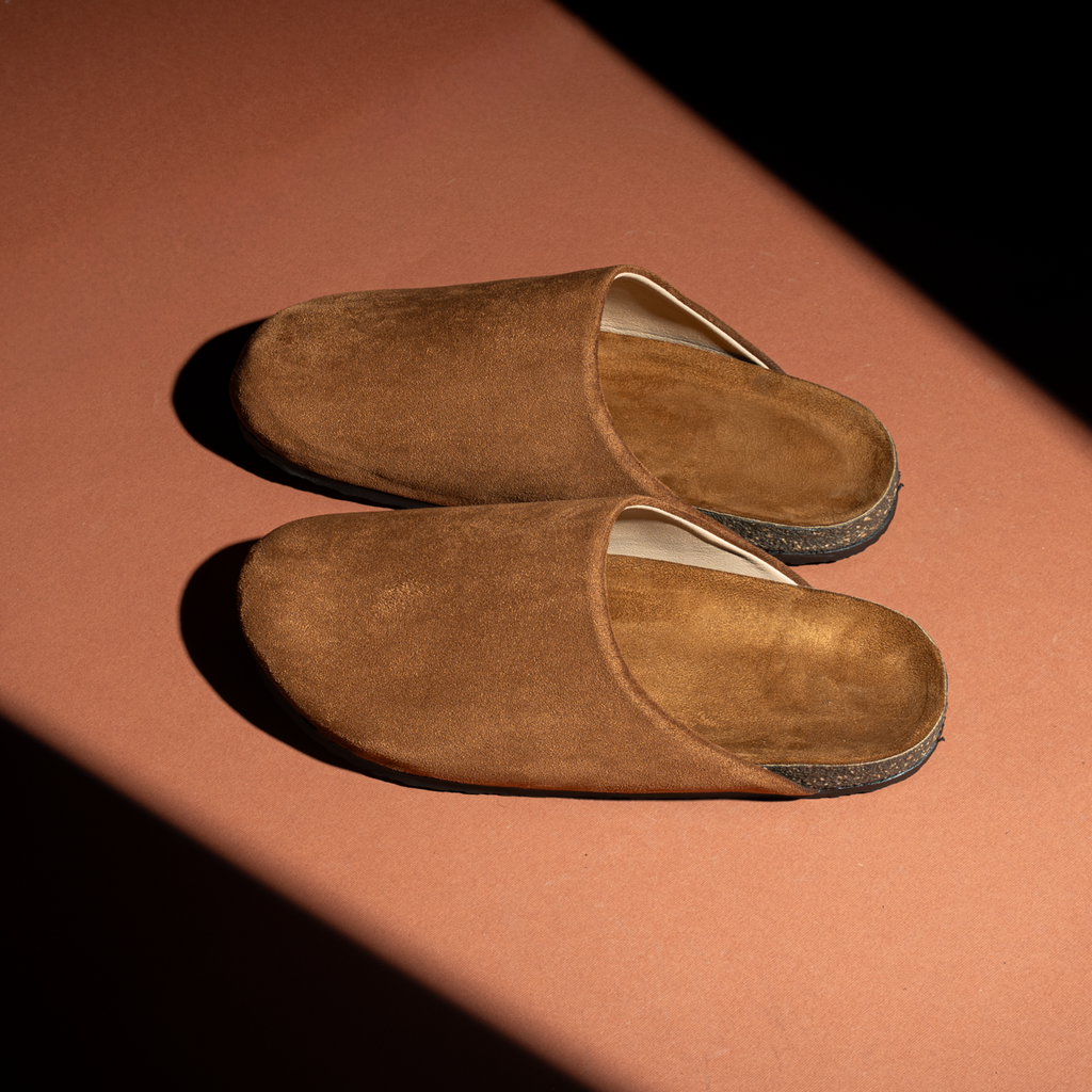 Leather slipper